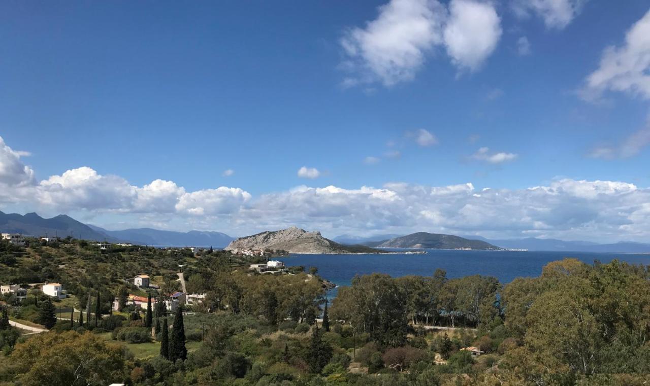 Serenity Villa Aegina Fantastic View Near The Beach Esterno foto