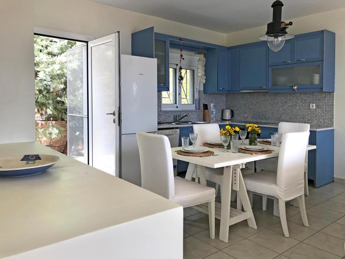 Serenity Villa Aegina Fantastic View Near The Beach Esterno foto