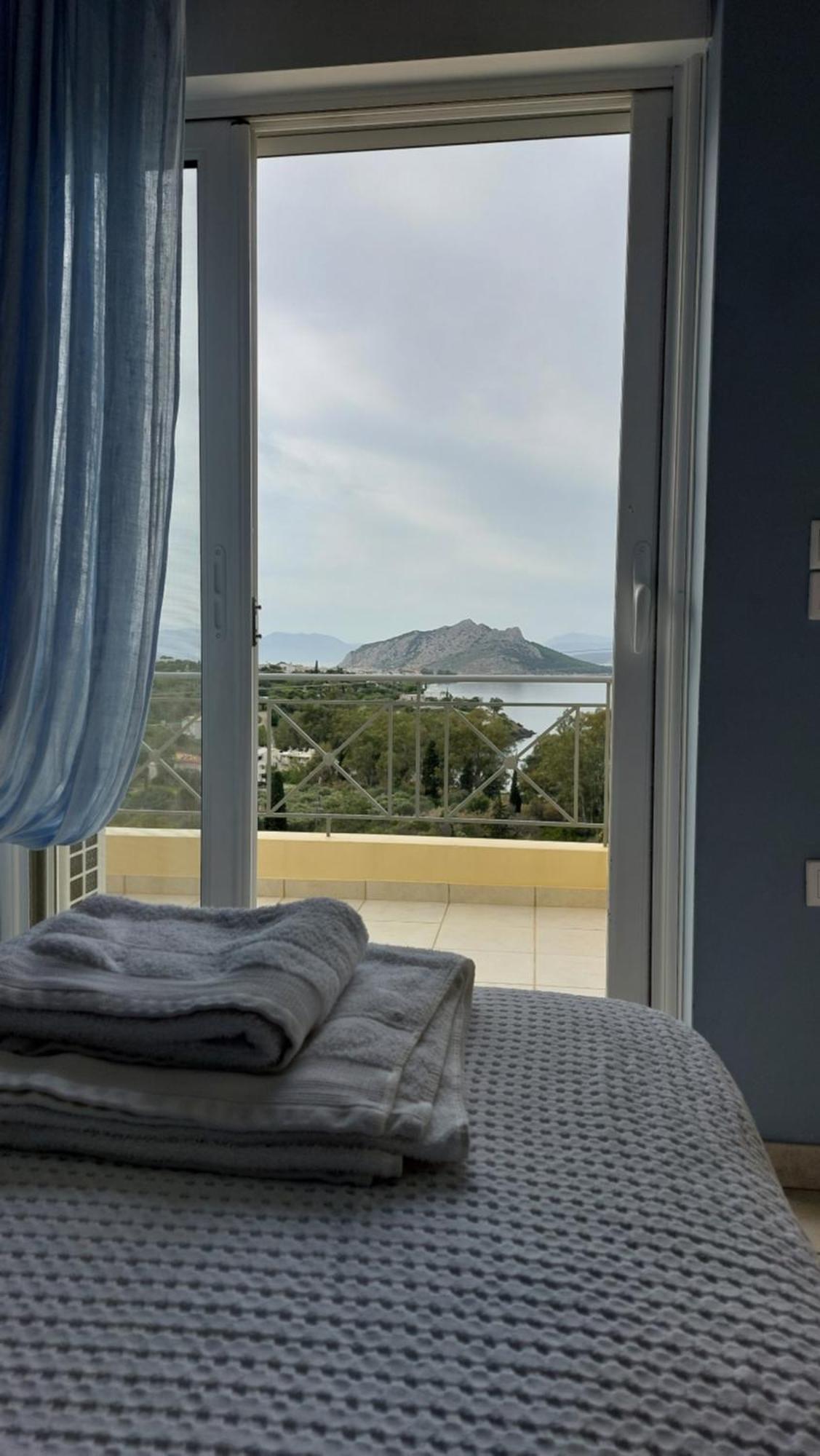 Serenity Villa Aegina Fantastic View Near The Beach Esterno foto